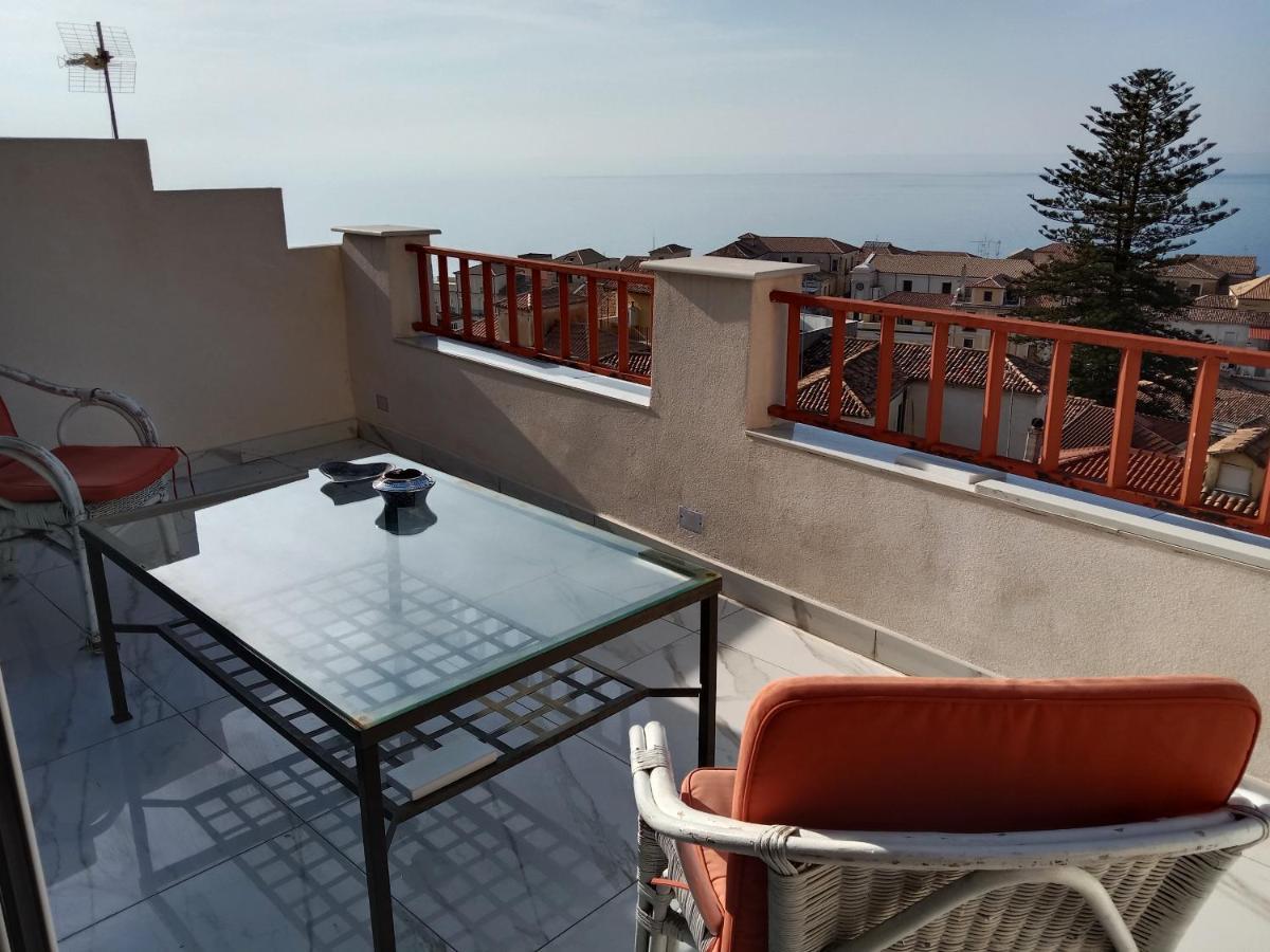 "Lo Studiolo" Apartment بيتسو المظهر الخارجي الصورة
